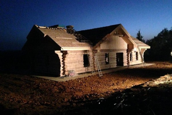 Installation de ferme de toit (truss) dans les Laurentides